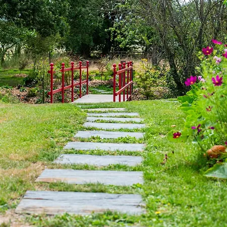 Manoir De Rousse 320 M2 En Campagne Piscine Wifi Jardins 빌라 *