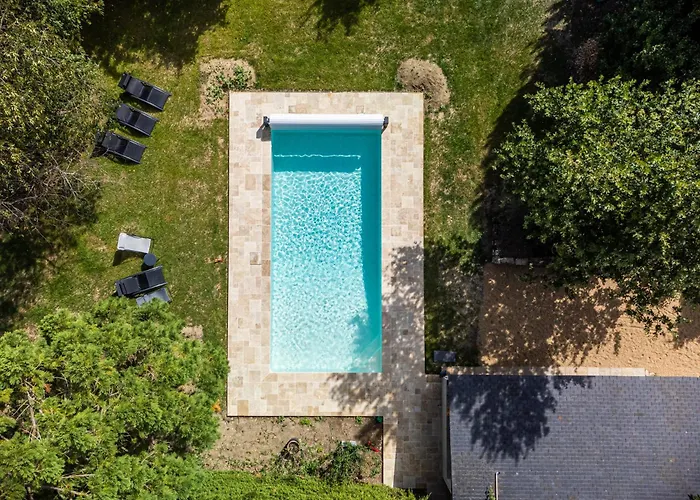 Manoir De Rousse 320 M2 En Campagne Piscine Wifi Jardins Deneze-sous-Doue