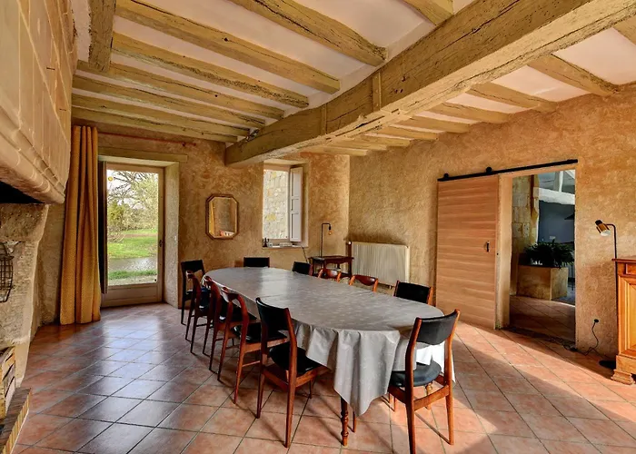 Вилла Manoir De Rousse 320 M2 En Campagne Piscine Wifi Jardins